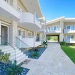 Lobelia Luxury Apart-hotel