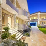 Lobelia Luxury Apart-hotel 4*