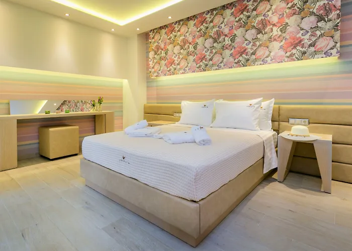 Lobelia Luxury