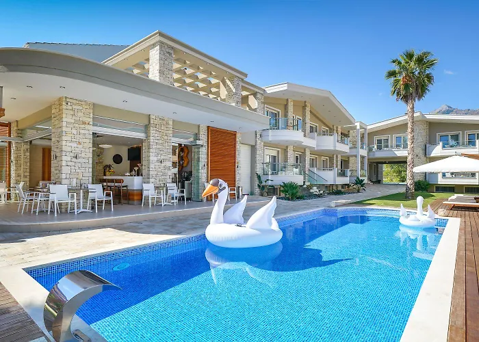 Апарт-отель Lobelia Luxury Хриси-Амудия