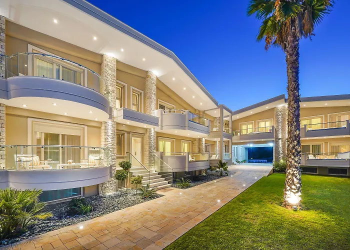 Lobelia Luxury Апарт-отель Хриси-Амудия
